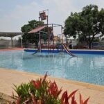 Kolam Renang di Terisi Janggleng Land